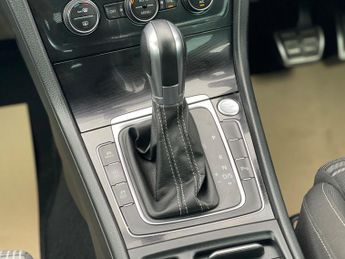 Volkswagen Golf 2.0 TDI BlueMotion Tech GTD DSG Euro 6 (s/s) 5dr