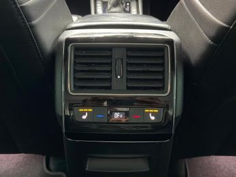 Skoda Superb 2.0 TDI Laurin & Klement DSG Auto 6Spd Euro 6 (s/s) 5dr