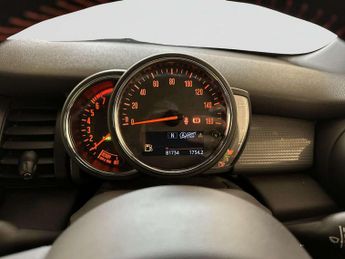 MINI Hatch 1.5 Cooper Sport Hatchback 5dr Petrol Manual Euro 6 (s/s) (136 p