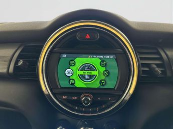 MINI Hatch 1.5 Cooper Sport Hatchback 5dr Petrol Manual Euro 6 (s/s) (136 p