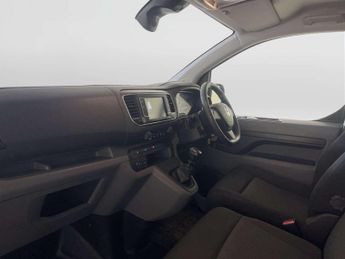 Vauxhall Vivaro 1.5 Turbo D 2900 Dynamic Panel Van 6dr Diesel Manual L2 H1 Euro 