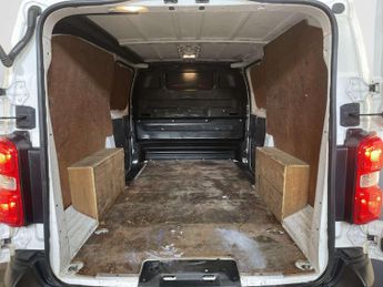 Vauxhall Vivaro 1.5 Turbo D 2900 Dynamic Panel Van 6dr Diesel Manual L2 H1 Euro 