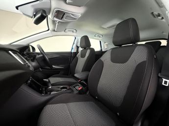 Vauxhall Grandland X 1.2 Turbo SE Auto Euro 6 (s/s) 5dr