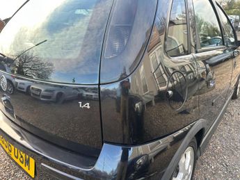 Vauxhall Corsa 1.4i 16v Active 5dr