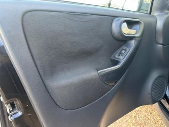 Vauxhall Corsa 1.4i 16v Active 5dr