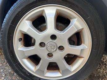 Vauxhall Corsa 1.4i 16v Active 5dr