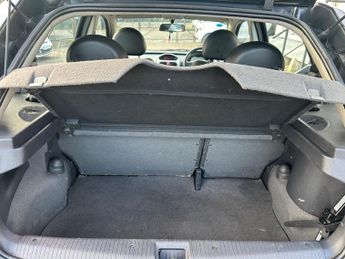Vauxhall Corsa 1.4i 16v Active 5dr