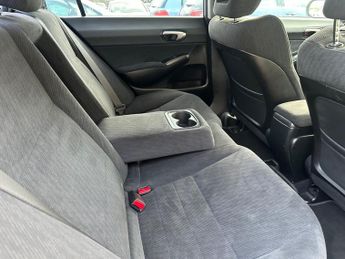 Honda Civic 1.3 IMA EX Saloon 4dr Petrol Hybrid Automatic (109 g/km, 93 bhp)