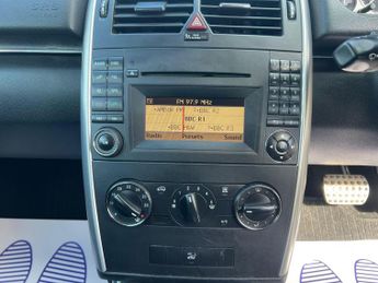 Mercedes-Benz B Class 2.0 B200 CDI Sport CVT 5dr