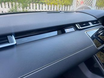 Land Rover Range Rover Velar 2.0 D240 R-Dynamic HSE Auto 4WD Euro 6 (s/s) 5dr