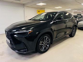 Lexus NX 2.5 450h+ 18.1kWh Takumi E-CVT 4WD Euro 6 (s/s) 5dr