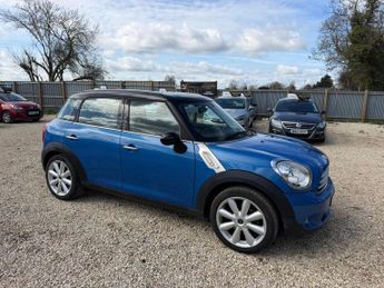 MINI Countryman 1.6 Cooper D Euro 5 (s/s) 5dr