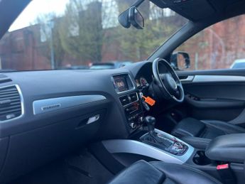 Audi Q5 2.0 TDI S line Plus S Tronic quattro Euro 5 (s/s) 5dr