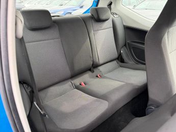 Volkswagen up! 1.0 Move up! Hatchback 3dr Petrol ASG Euro 5 (60 ps)