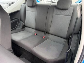 Volkswagen up! 1.0 Move up! Hatchback 3dr Petrol ASG Euro 5 (60 ps)