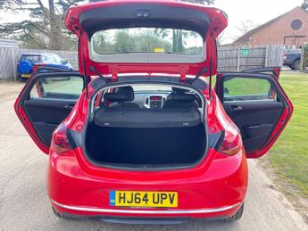 Vauxhall Astra 1.6 16v SRi Auto Euro 5 5dr