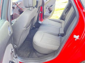 Vauxhall Astra 1.6 16v SRi Auto Euro 5 5dr