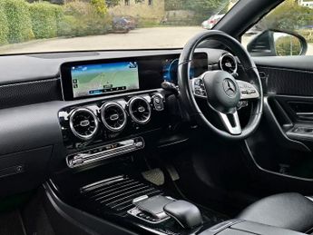 Mercedes-Benz A Class 1.3 A180 Sport (Executive) Hatchback 5dr Petrol 7G-DCT Euro 6 (s