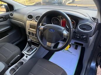 Ford Focus 1.6 Sport Auto 5dr