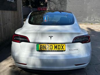 Tesla Model 3 (Dual Motor) Performance Auto 4WDE 4dr (Performance Upgrade)