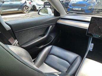 Tesla Model 3 (Dual Motor) Performance Auto 4WDE 4dr (Performance Upgrade)