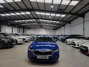 Skoda Octavia 1.4 TSI iV 13kWh SE Technology DSG Euro 6 (s/s) 5dr