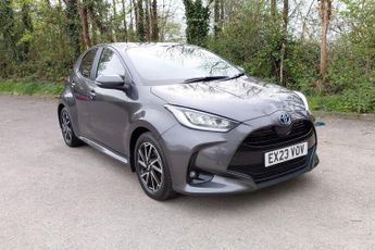 Toyota Yaris 1.5 VVT-h Design E-CVT Euro 6 (s/s) 5dr