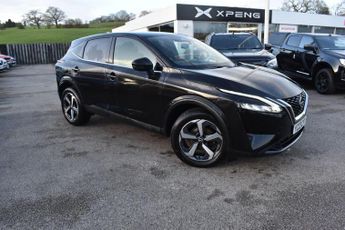 Nissan Qashqai 1.3 DIG-T MHEV N-Connecta XTRON Euro 6 (s/s) 5dr