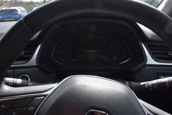 Renault Captur 1.6 E-TECH evolution Auto Euro 6 (s/s) 5dr