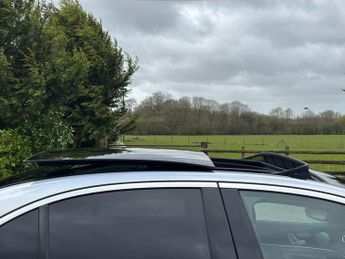 Mercedes-Benz E Class 2.0 E220d AMG Line Edition (Premium Plus) G-Tronic+ Euro 6 (s/s)