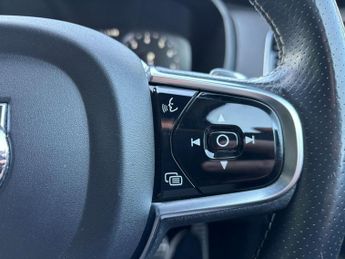Volvo XC90 2.0 T6 R-Design Geartronic 4WD Euro 6 (s/s) 5dr