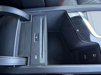 Volvo XC90 2.0 T6 R-Design Geartronic 4WD Euro 6 (s/s) 5dr