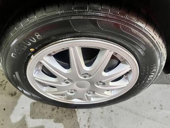 Vauxhall Corsa 1.4i ecoTEC Design Hatchback 5dr Petrol Auto Euro 6 (90 ps)