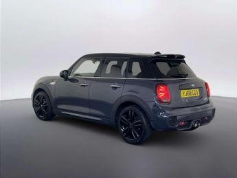 MINI Hatch 2.0 Cooper S Sport Hatchback 5dr Petrol Steptronic Euro 6 (s/s) 