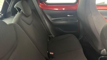 Toyota Aygo X 1.0 VVT-i Edge x-shift Euro 6 (s/s) 5dr