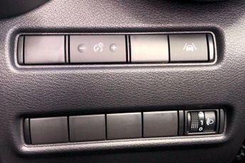 Nissan Juke 1.6 Hybrid N-Connecta 5dr Auto