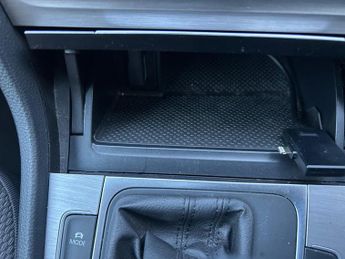 Volkswagen Golf 1.4 TSI BlueMotion Tech SE DSG Euro 5 (s/s) 5dr