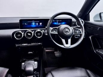 Mercedes-Benz A Class 1.3 A200 Sport (Executive) Hatchback 5dr Petrol 7G-DCT Euro 6 (s