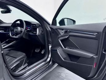 Audi A3 1.5 TFSI 35 S line Sportback 5dr Petrol S Tronic Euro 6 (s/s) (1