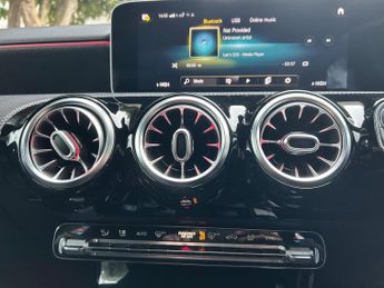 Mercedes-Benz A Class 1.3 A200 AMG Line (Premium) 7G-DCT Euro 6 (s/s) 5dr