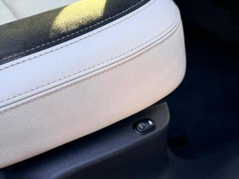 Land Rover Range Rover Velar 2.0 D240 R-Dynamic SE Auto 4WD Euro 6 (s/s) 5dr