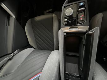 BMW Ix XDRIVE45 M SPORT