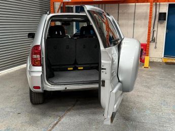 Toyota RAV4 2.0 VVT-i XT-R 4WD 5dr