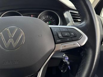 Volkswagen Tiguan 1.5 TSI Life DSG Euro 6 (s/s) 5dr