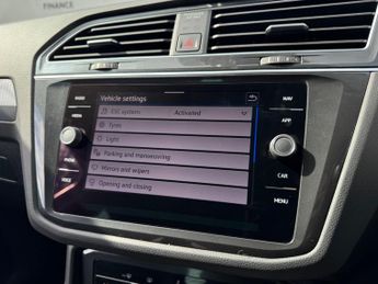 Volkswagen Tiguan 1.5 TSI Life DSG Euro 6 (s/s) 5dr