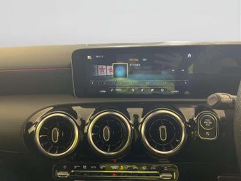 Mercedes-Benz A Class 1.3 A200 AMG Line (Executive) Hatchback 5dr Petrol 7G-DCT Euro 6