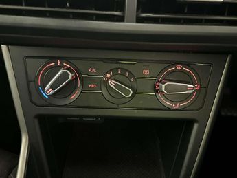 Volkswagen Polo 1.0 EVO SE Hatchback 5dr Petrol Manual Euro 6 (s/s) (65 ps)