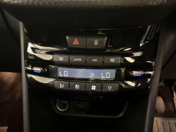 Peugeot 2008 1.2 PureTech Allure Premium SUV 5dr Petrol Manual Euro 6 (s/s) (