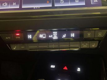 Audi Q4 e-tron 50 S line SUV 5dr Electric Auto quattro 82kWh (299 ps)