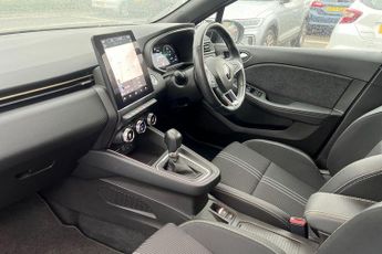 Renault Clio 1.6 E-TECH full hybrid 145 Engineered 5dr Auto